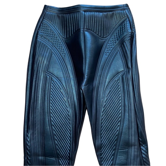 Mugler Shiny Embossed Black Legging Pant Size 40 - Picture 6 of 11